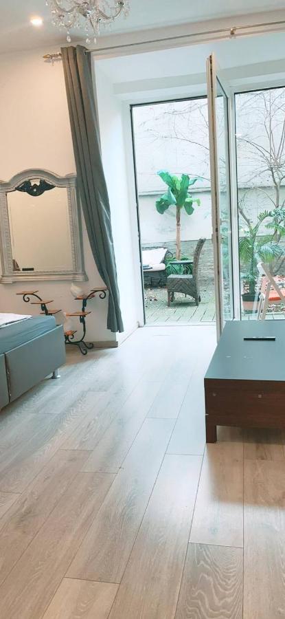 Comfort Triple Room Hn Vienna Luaran gambar