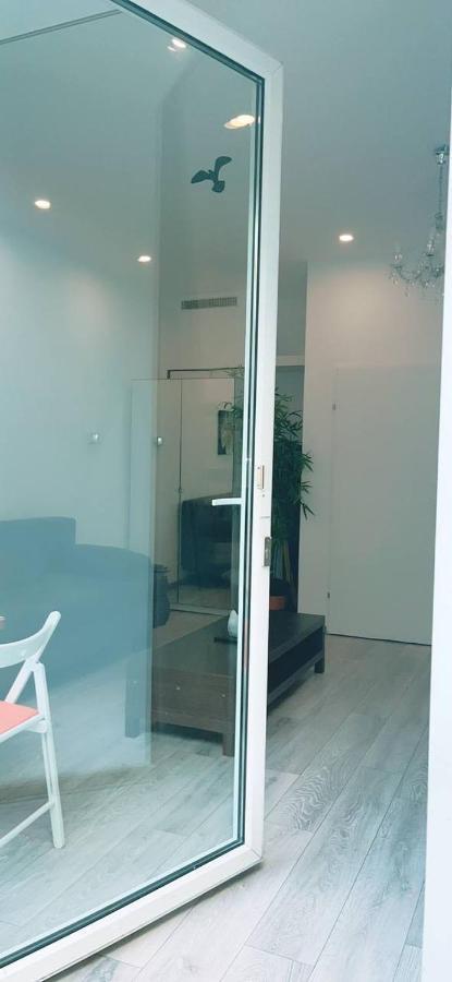 Comfort Triple Room Hn Vienna Luaran gambar